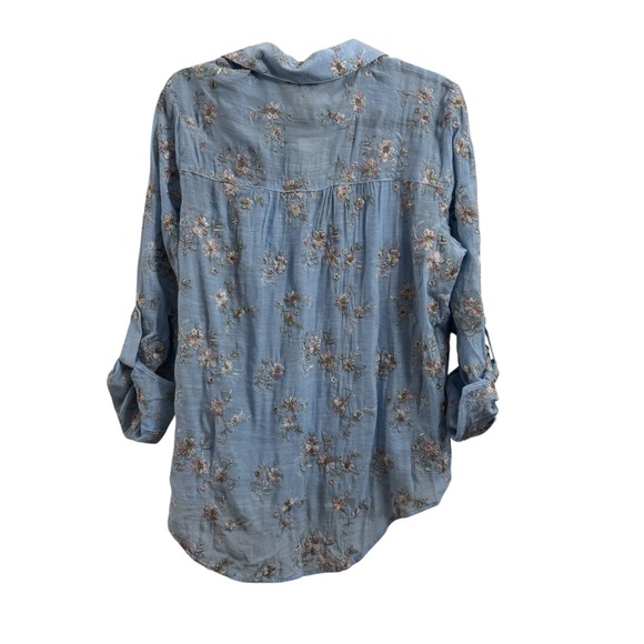 Rose & Everly Embroidered Blue Long Sleeve Button Down Blouse NWT - Picture 3 of 6
